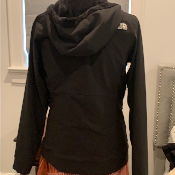 North face jacket - Picture 5 of 6